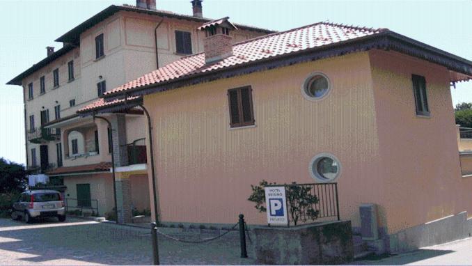 Budova, kde se hotel nachází