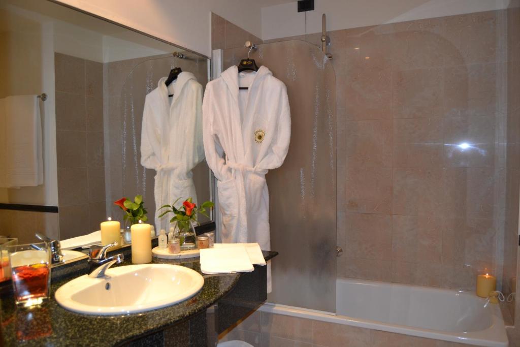 Koupelna v ubytování Hotel Due Leoni