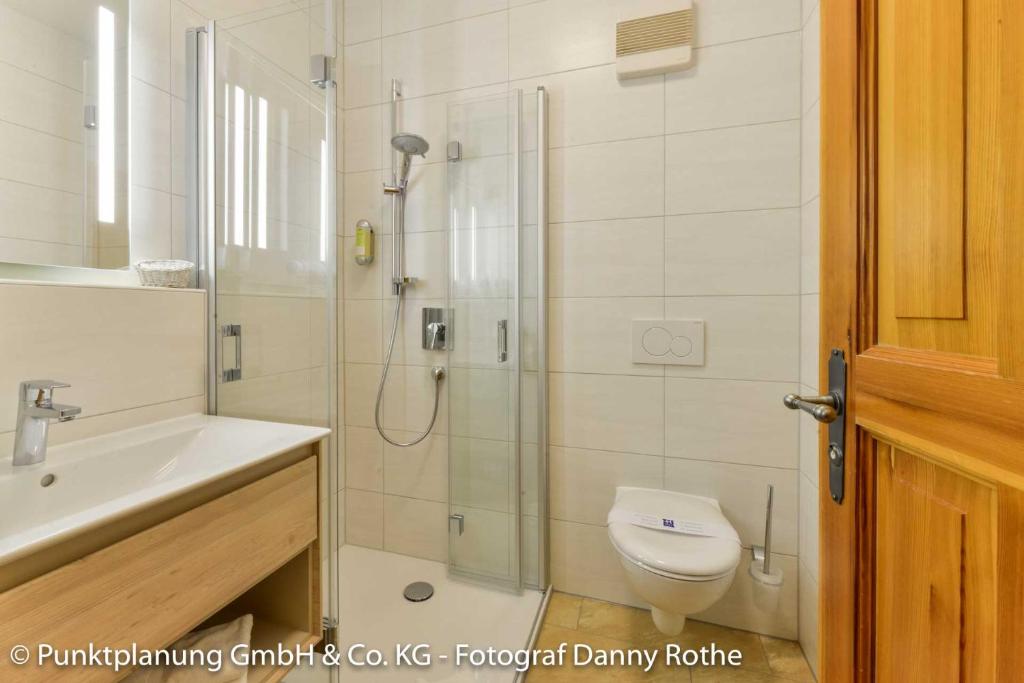Koupelna v ubytování Hotel Oberwirt