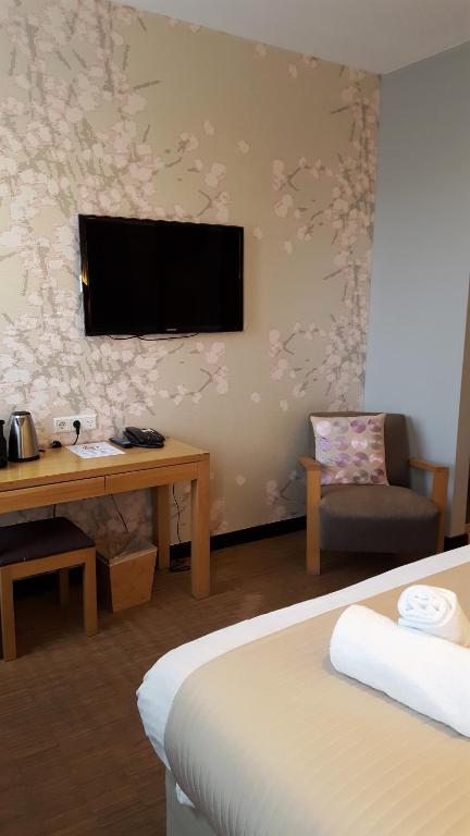 The Bank Hotel - Resim 25