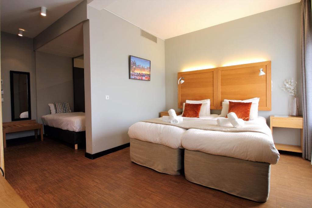 The Bank Hotel - Resim 33