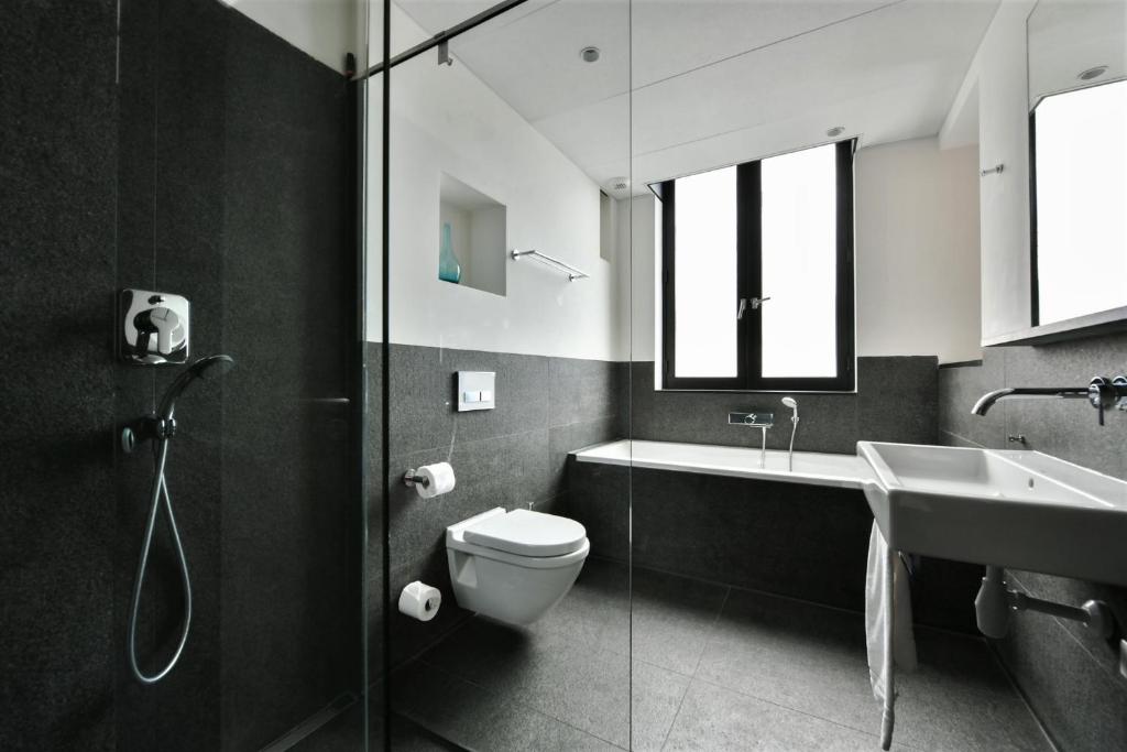 The Bank Hotel - Resim 16