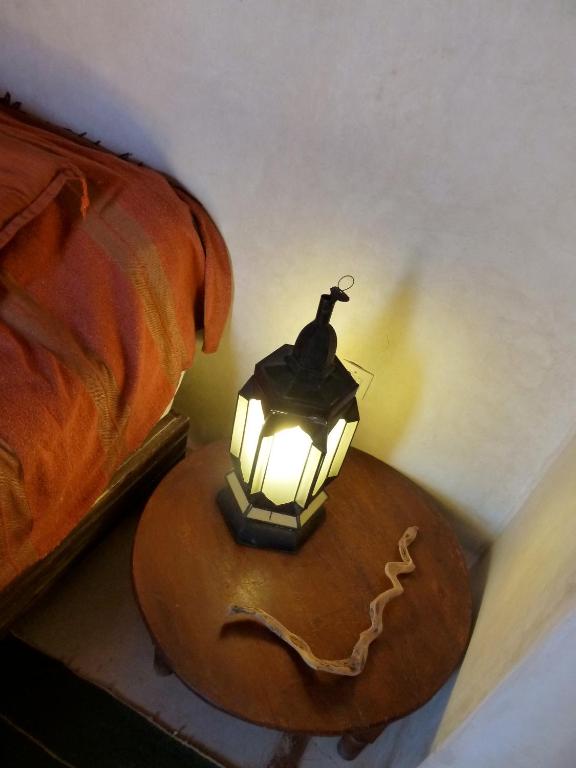 Una cama o camas en una habitación de Riad Cascades d'Ouzoud