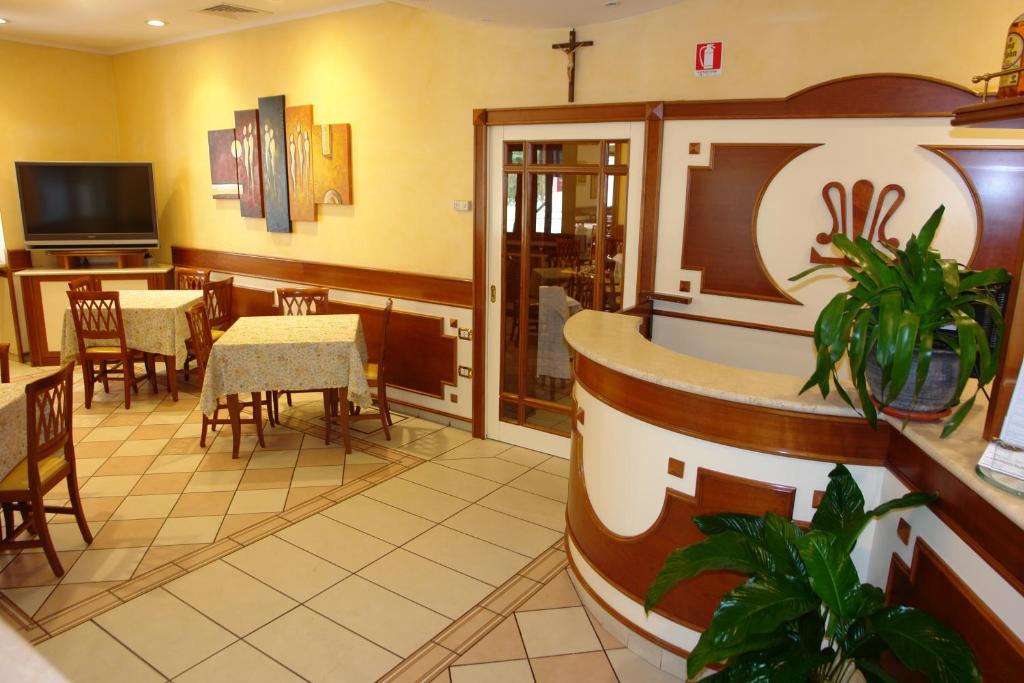TV a/nebo společenská místnost v ubytování Hotel Sollievo