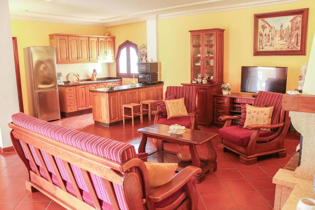 Finca el Castillo - Two-Bedroom House