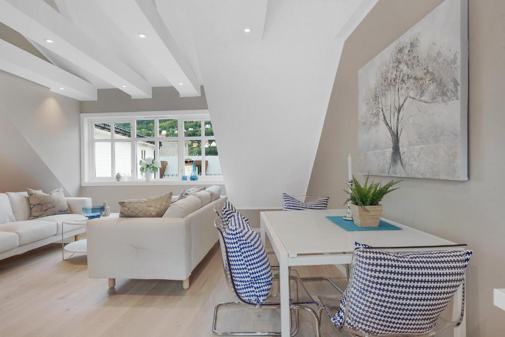 Fosswinckel Apartments - Apartamento De Dos Dormitorios Con Mountain View - Tercer Piso