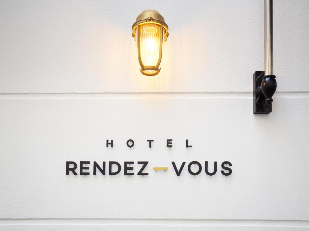 Hôtel Rendez-Vous Batignolles - Resim 37