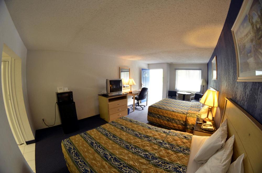 Postel nebo postele na pokoji v ubytování Superlodge Absecon/Atlantic City
