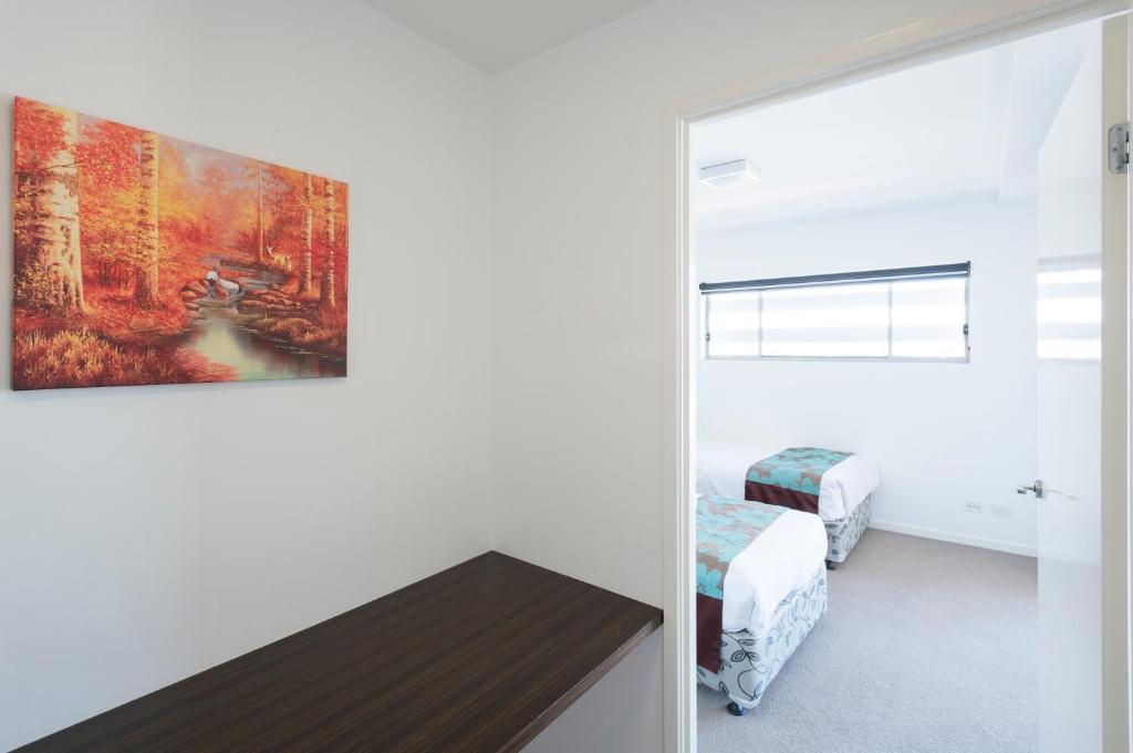 Eastwood Apartments - One-Bedroom Apartment