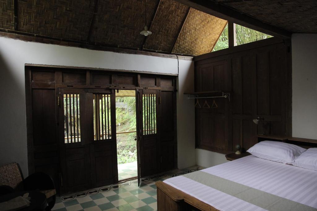 Rumah Senjakala