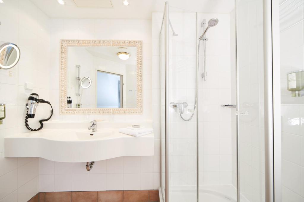 Koupelna v ubytování Hotel Prinzregent München Messe