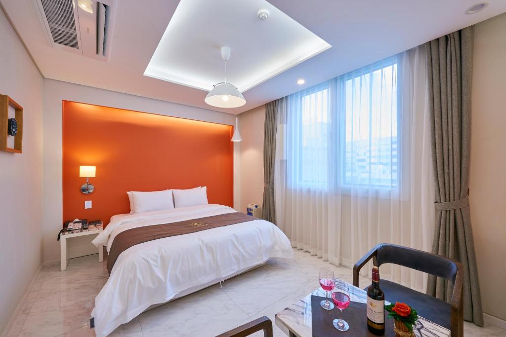 Gwangju Aura Hotel - 