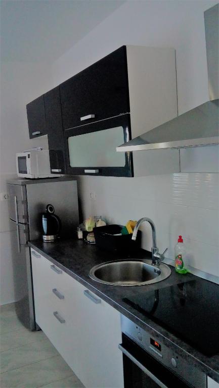 Kuchnia lub aneks kuchenny w obiekcie Apartman La maison