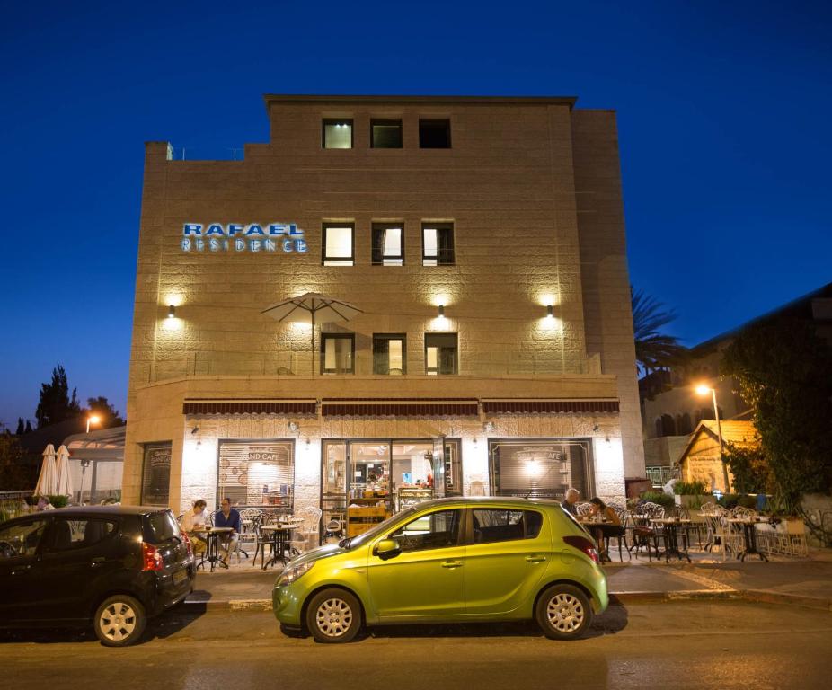 Budova, kde se hotel nachází