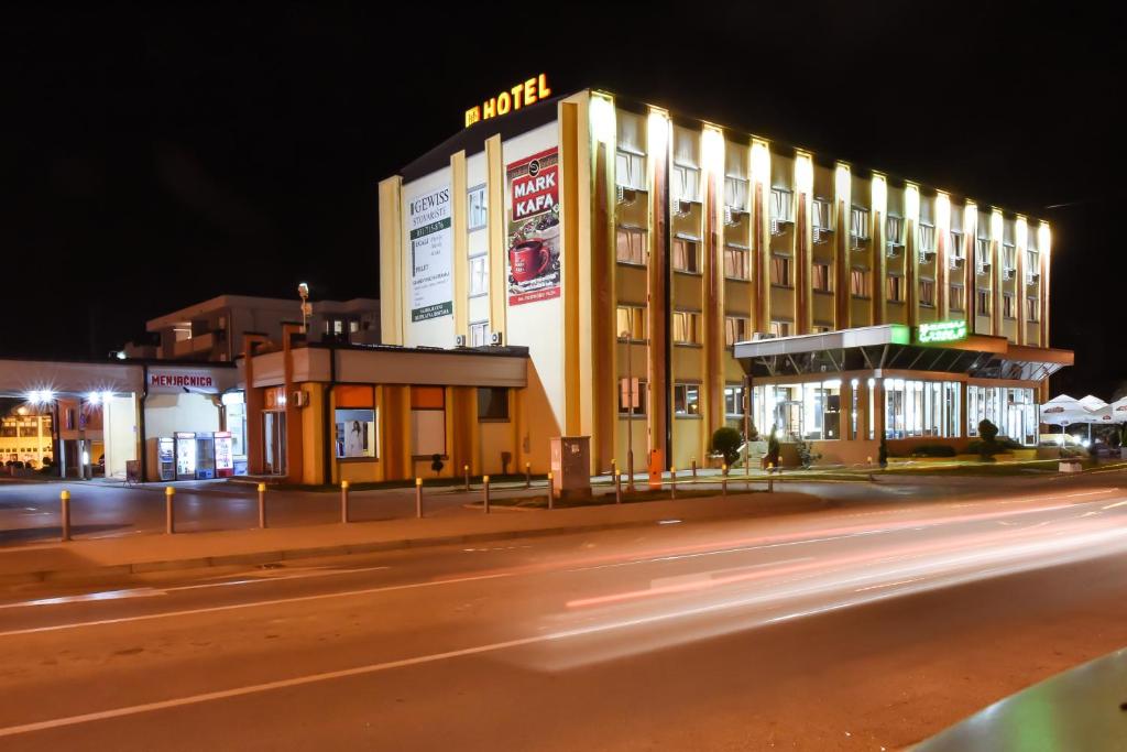 Budova, kde se hotel nachází