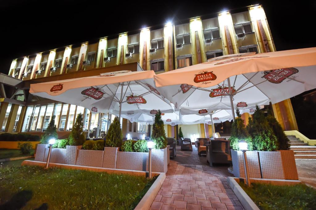 Budova, kde se hotel nachází