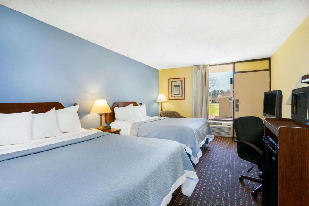 Days Inn by Wyndham Mocksville - Queen Kamer Met 2 Queensize Bedden – Niet-Rokers