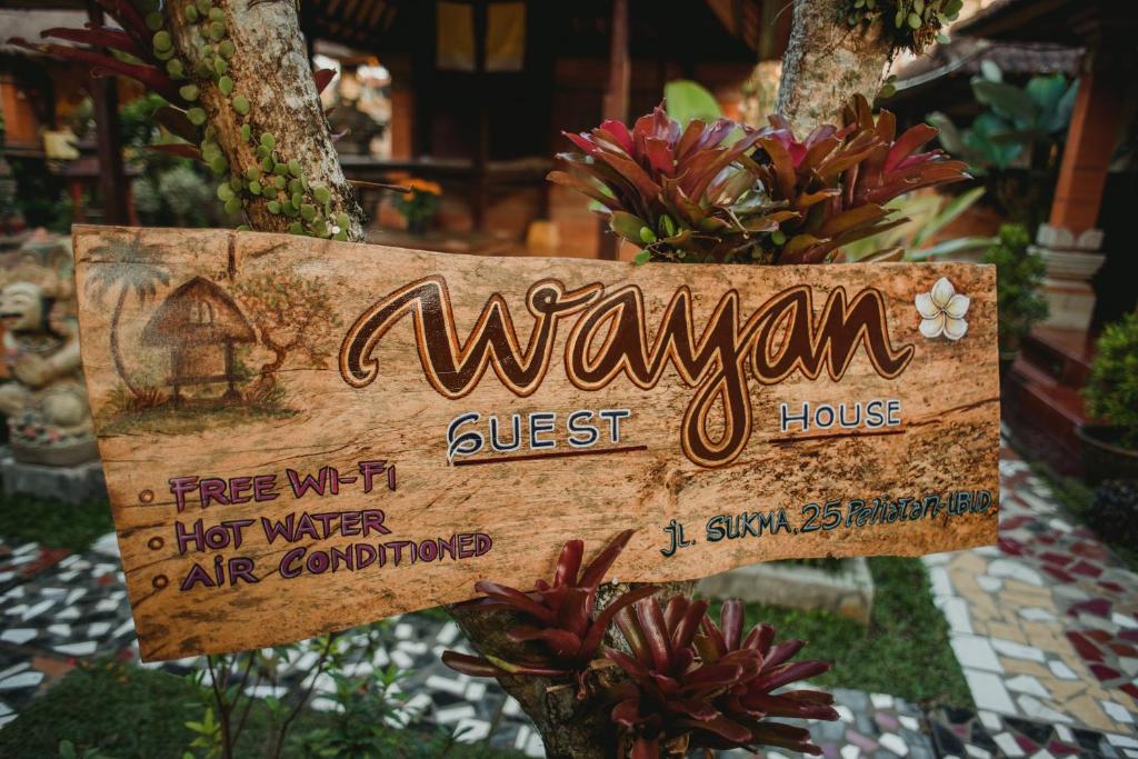 Certificato, attestato, insegna o altro documento esposto da Wayan Guest House