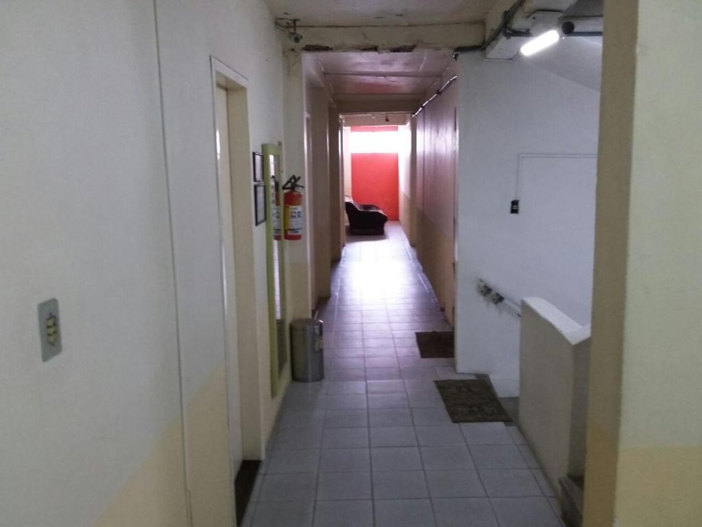  Hotel Car