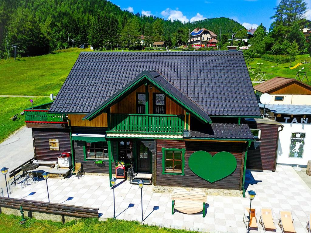Nespecifikovaný výhled na hory nebo výhled na hory při pohledu z apartmánu