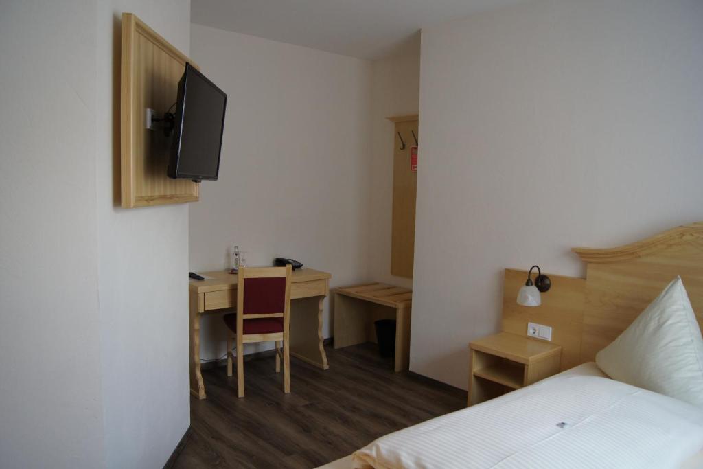 Gasthof Schönau - Eenpersoonskamer Met Eigen Badkamer