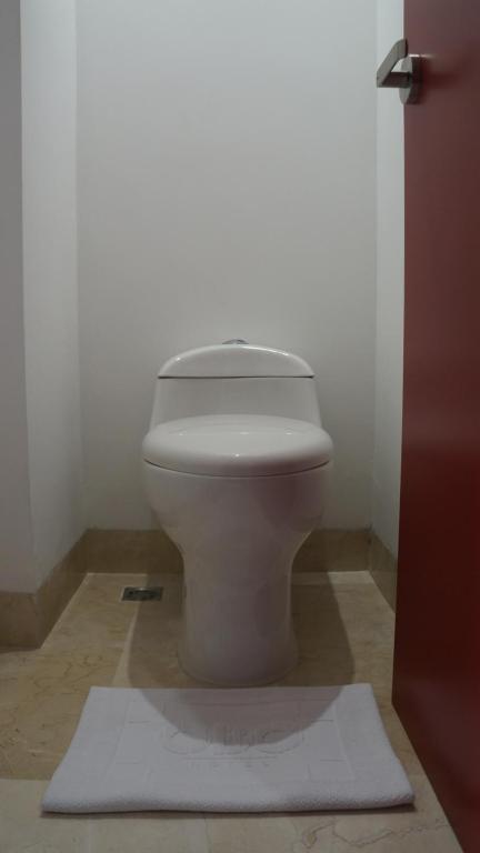 Koupelna v ubytování Obo Hotel
