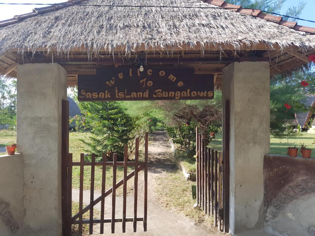 Fotografie z fotogalerie ubytování Sasak Island Bungalows v destinaci Gili Meno