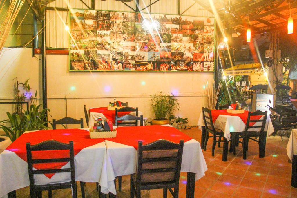 Restaurace v ubytování Tropical Breeze