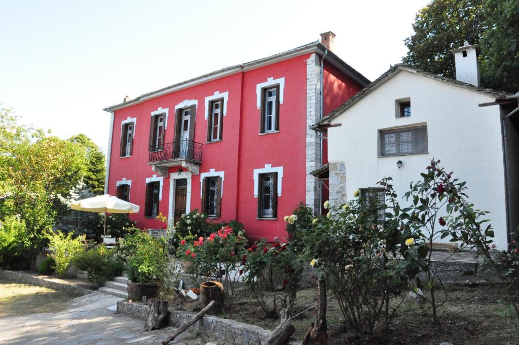 Budova, v ktorej sa dovolenkový dom nachádza