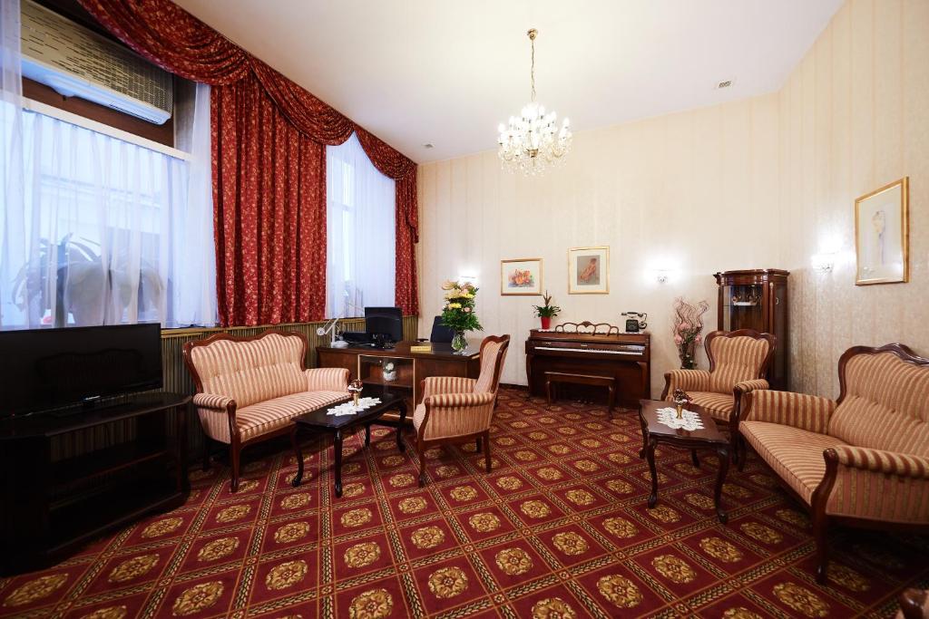 Posezení v ubytování Hotel Austria - Wien