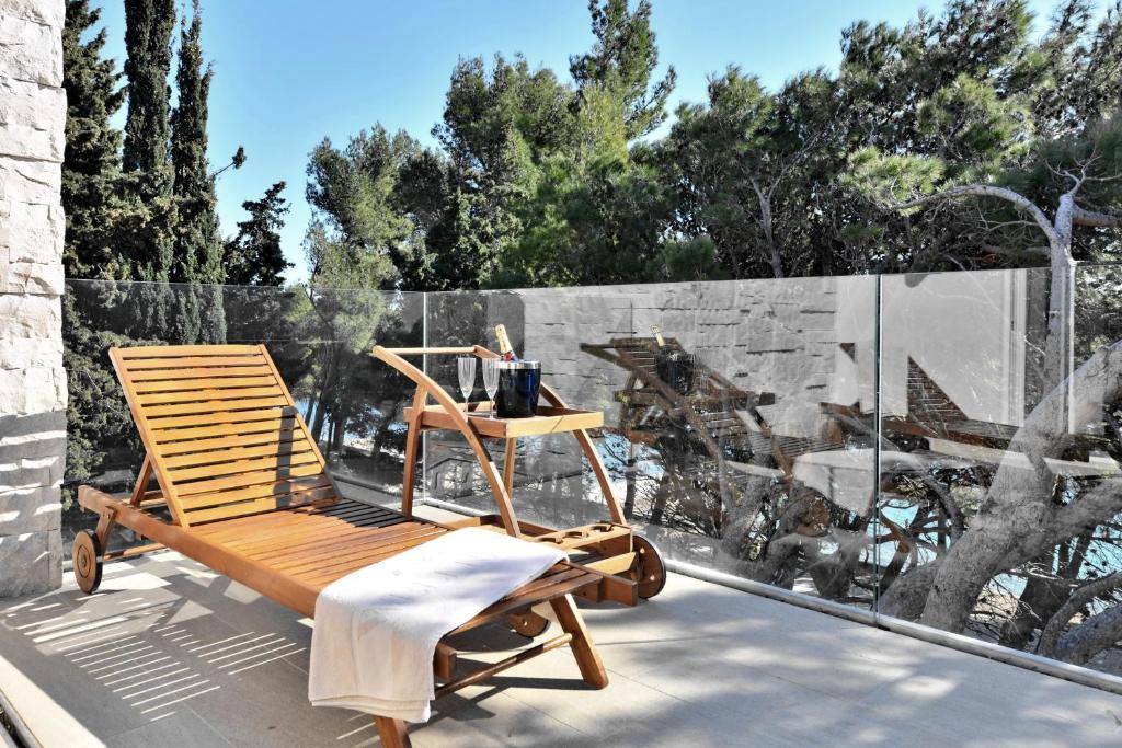 Bazén v ubytovaní Chiponsky One - 5 star beachfront property alebo v jeho blízkosti