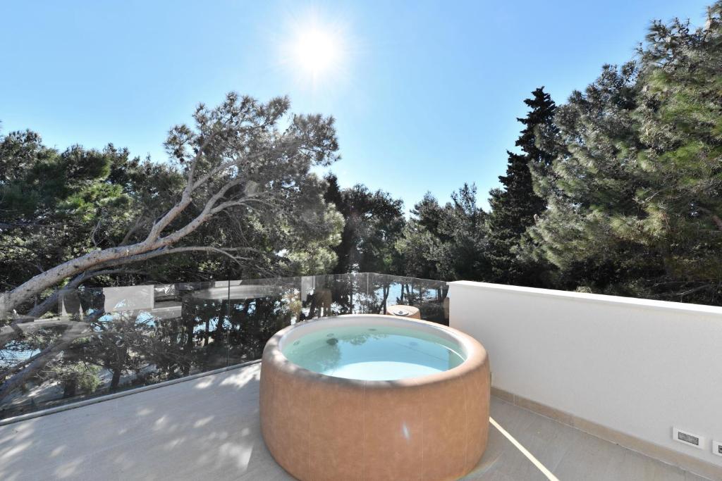 Bazén v ubytovaní Chiponsky One - 5 star beachfront property alebo v jeho blízkosti