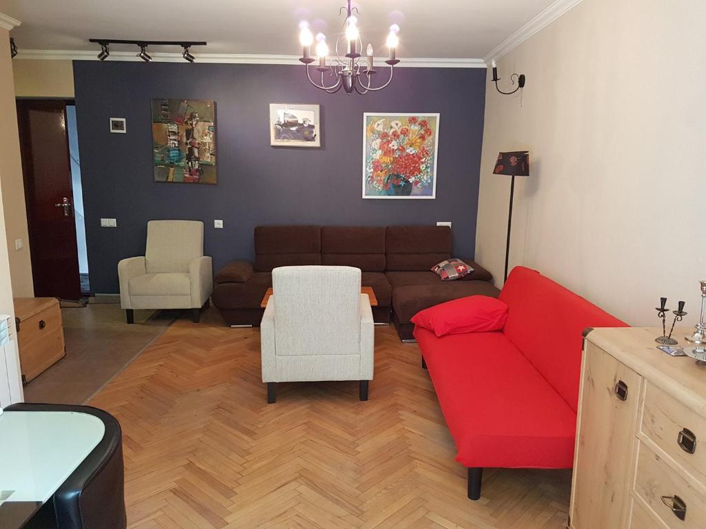 O zonă de relaxare la Apartment Ramaz