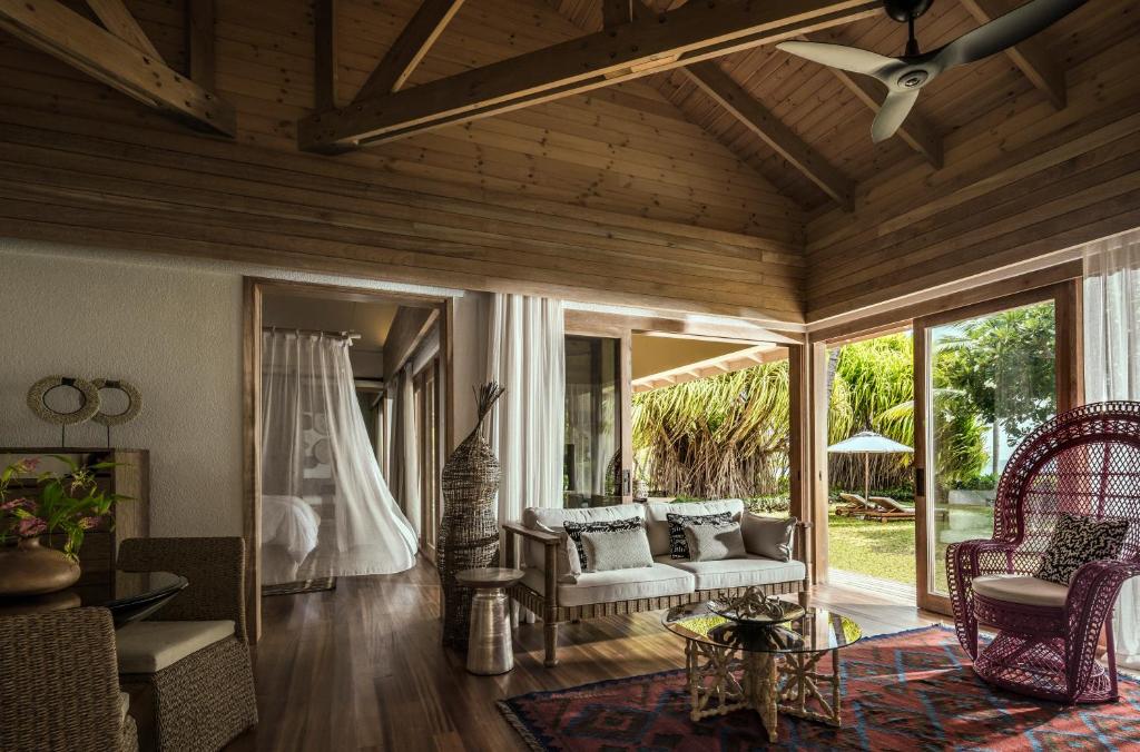 Four Seasons Resort Seychelles at Desroches Island photo 3