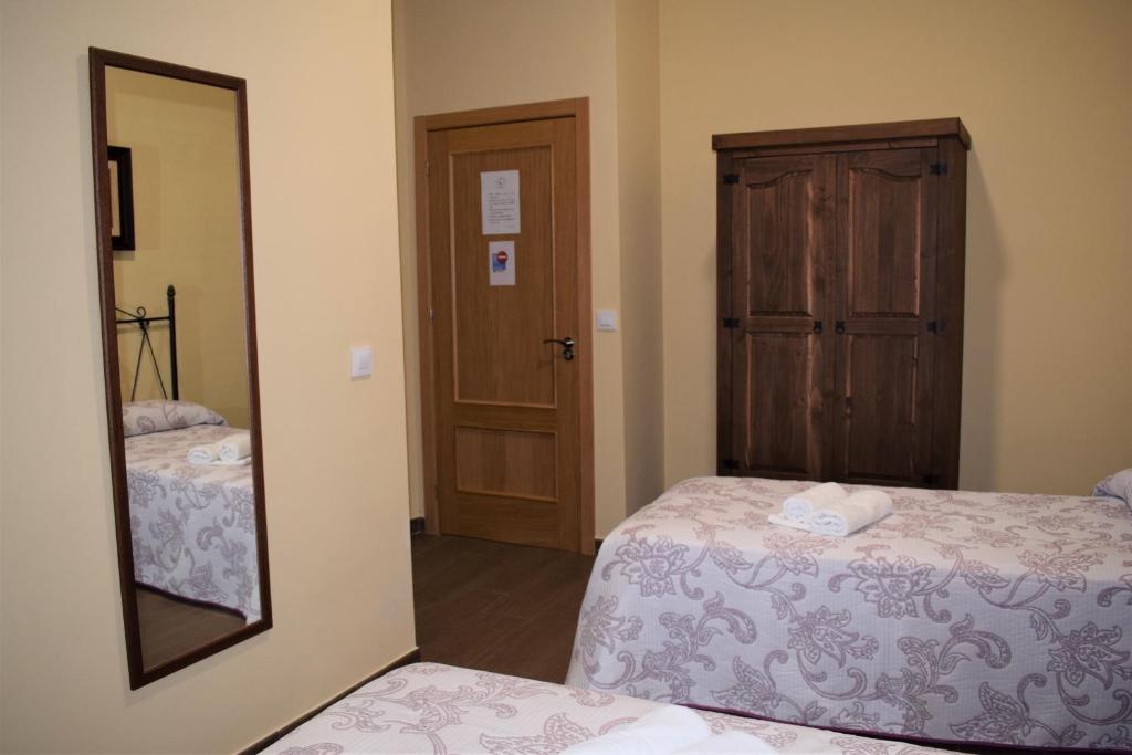 Casa Rural Casa Queta - Habitación Gemela Con Baño Privado