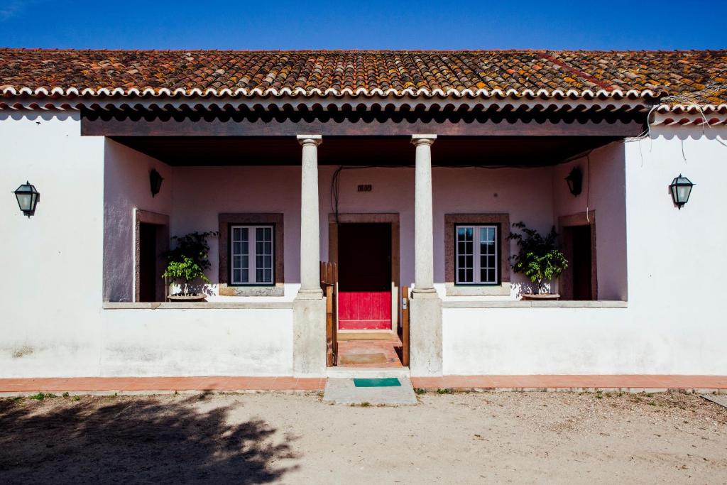 O edifício onde o alojamento de turismo rural está situado