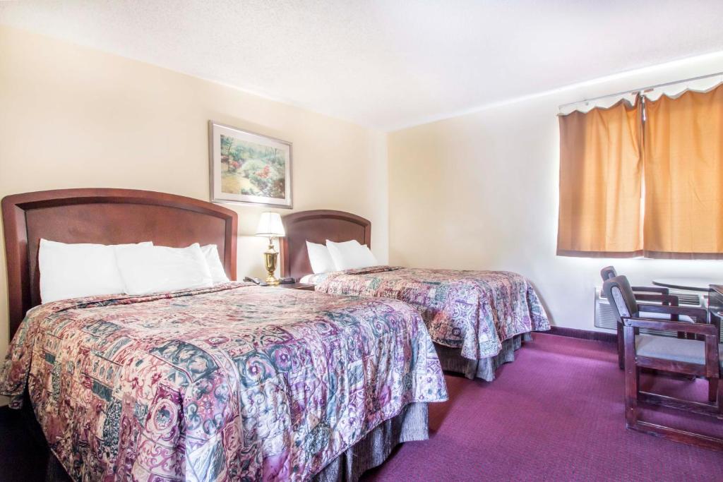 Rodeway Inn & Suites New Paltz - Hudson Valley - 标准间 - 带两张双人床 - 可吸烟