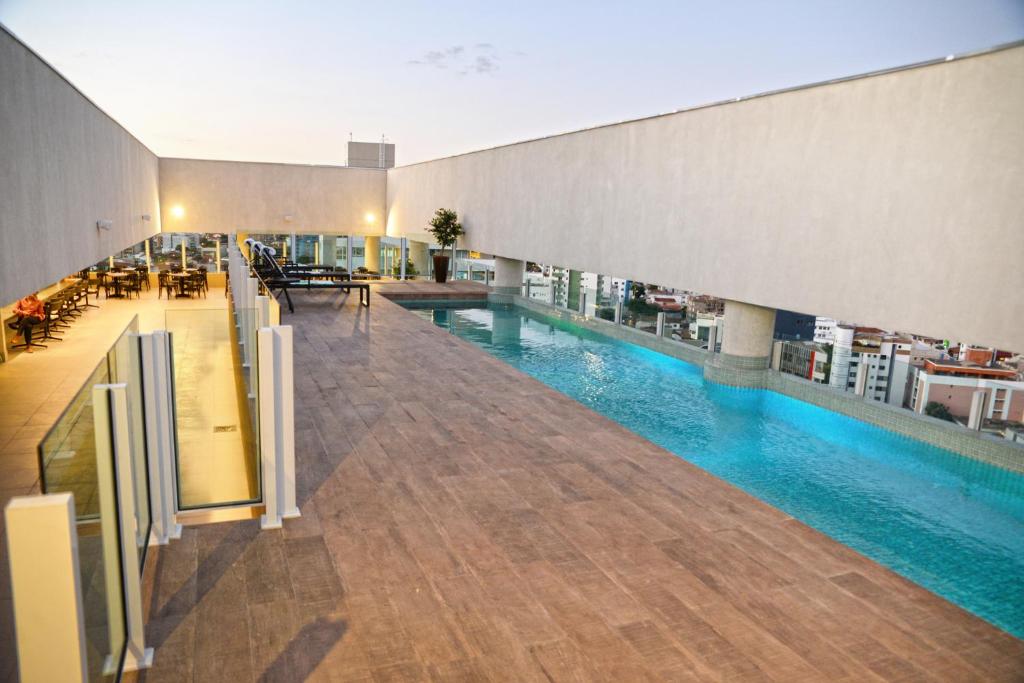  Dubai Suites