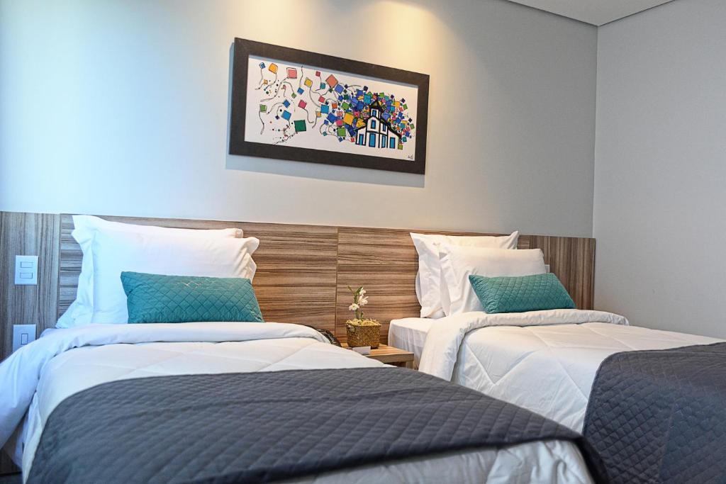  Dubai Suites
