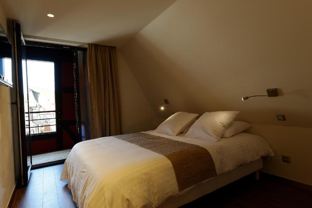 The One Apartments – photo 26