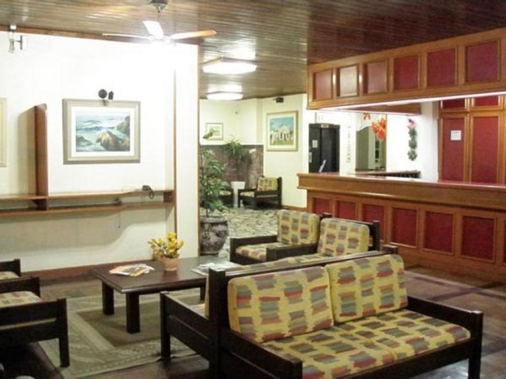  Farol Hotel