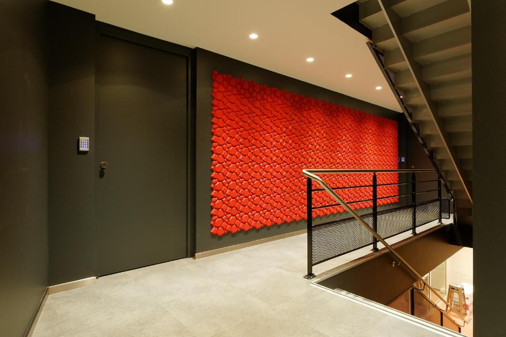 The One Apartments – photo 24