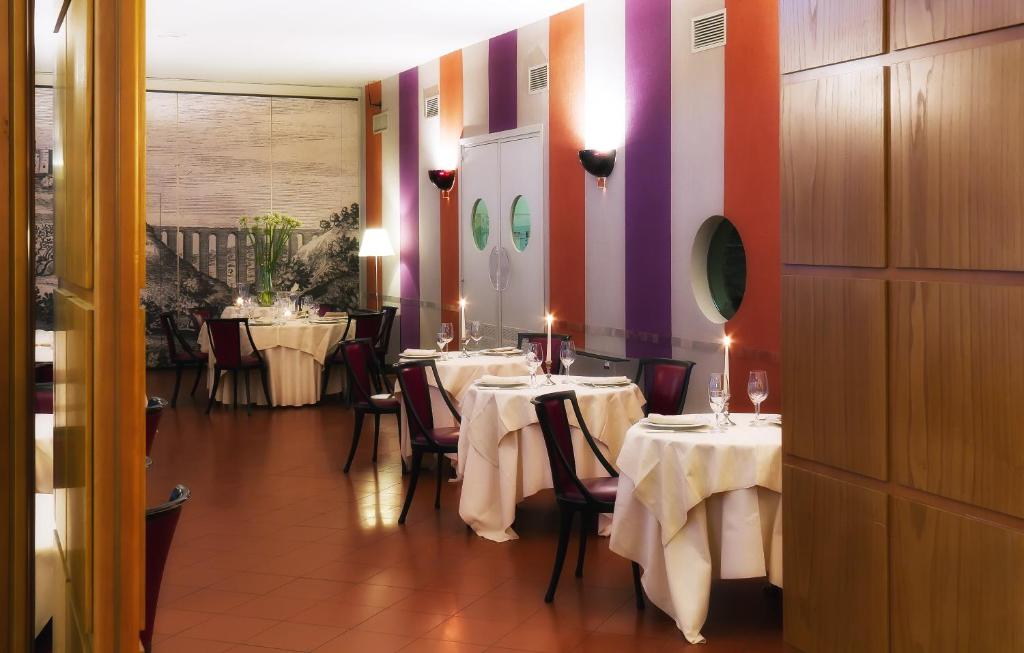 Restaurace v ubytování Hotel dei Duchi