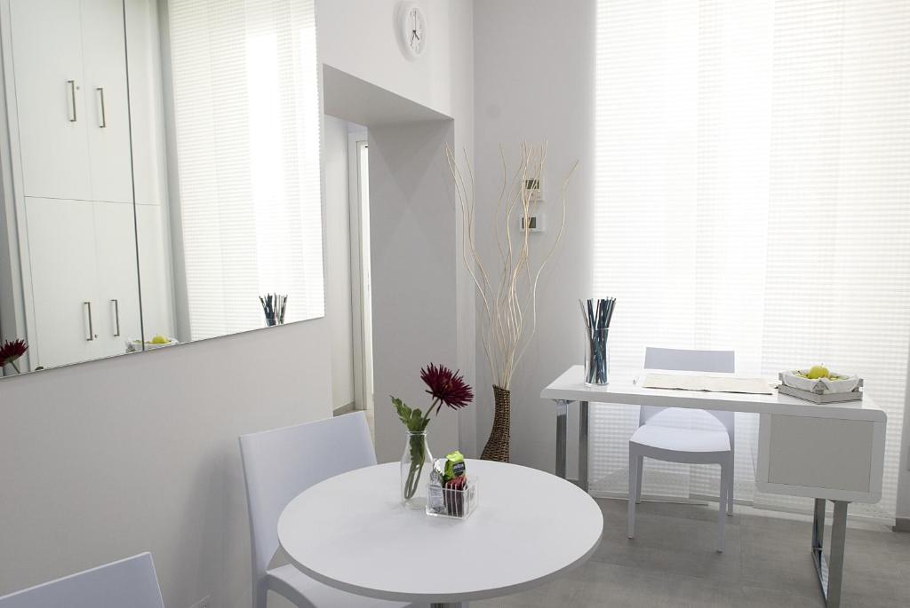 Merulana Holidays - 19