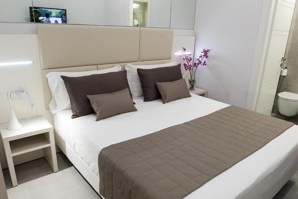 Merulana Holidays - 1