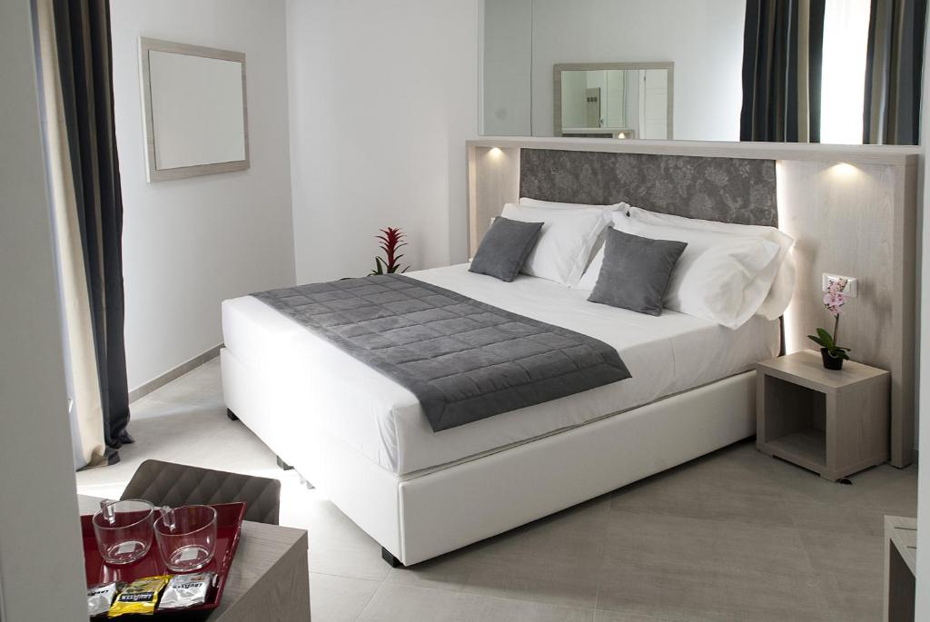 Merulana Holidays - 2