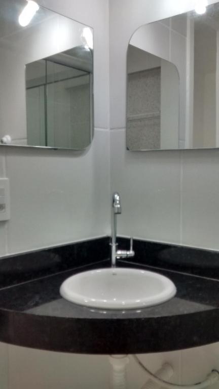  APARTAMENTOS NO CARTIER PRAIA DO FUTURO FORTALEZA CONFORTAVEL COM 2 QRTOS 1 suite