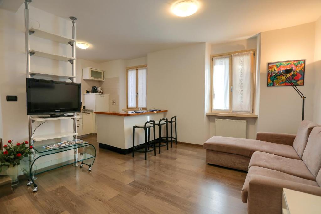 Casa Indipendente Ischia - Holiday Home - Livello Diviso