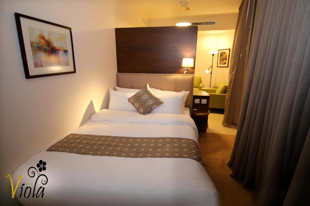 Viola Hotel Suites - 