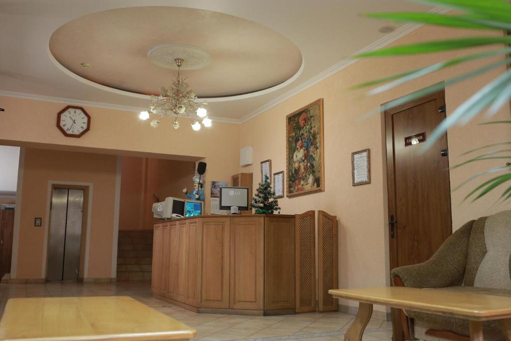Kuchyň nebo kuchyňský kout v ubytování Hotel Smaragd
